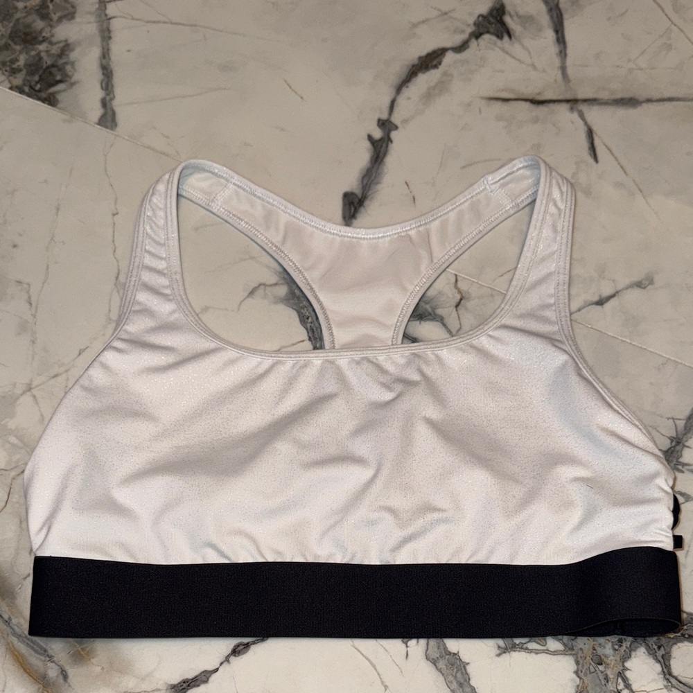 Elegant White Shimmery Sports Bra Like New - Picture 6 of 13